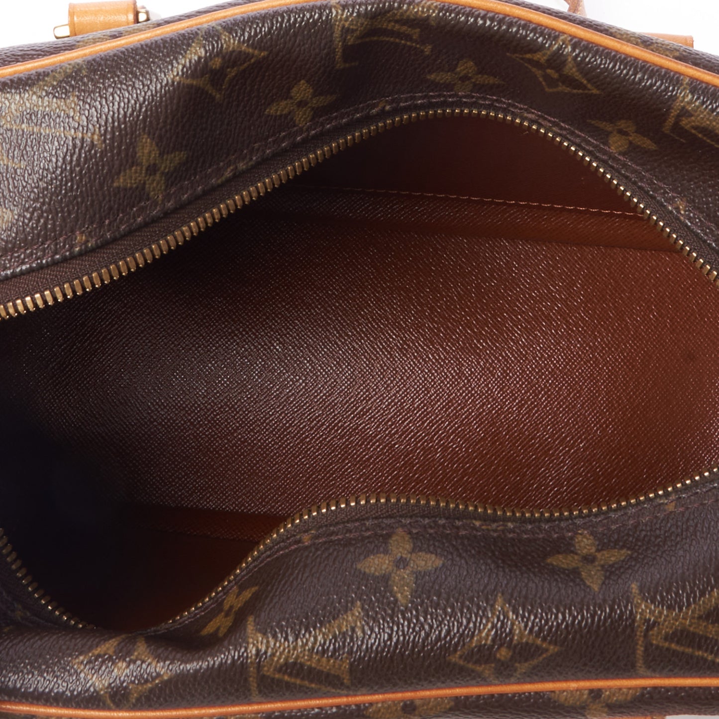 Monogram Cite MM