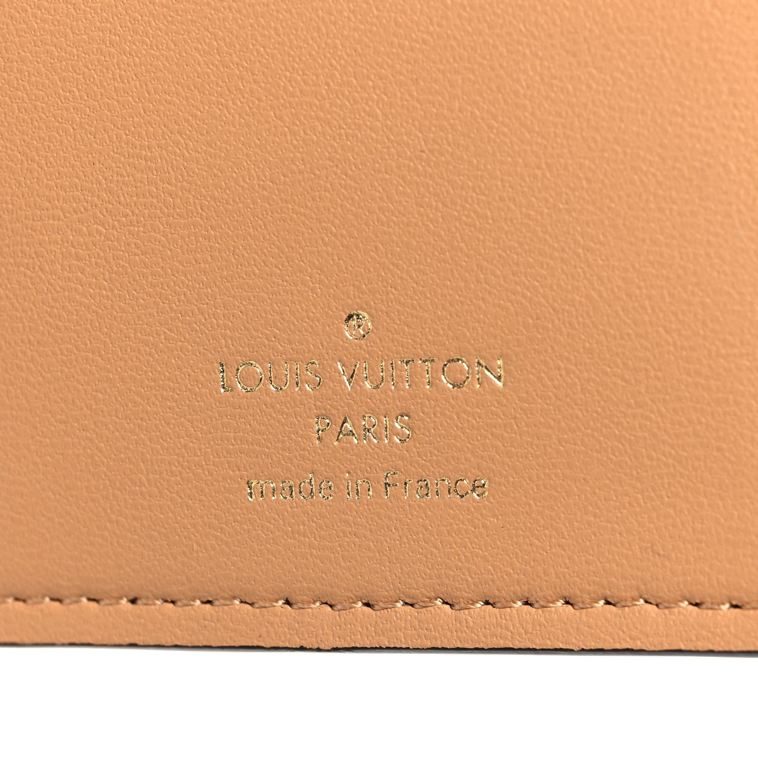 Louis Vuitton Taurillon LV Vertical Capucines Wallet Black Arizona 8 of 8