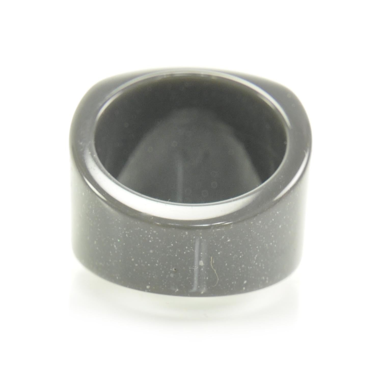 Louis Vuitton Glitter Resin Random Flower Ring Medium 4 of 5