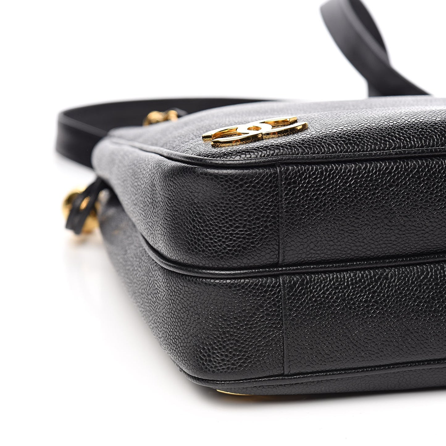 Caviar CC Shoulder Bag Black