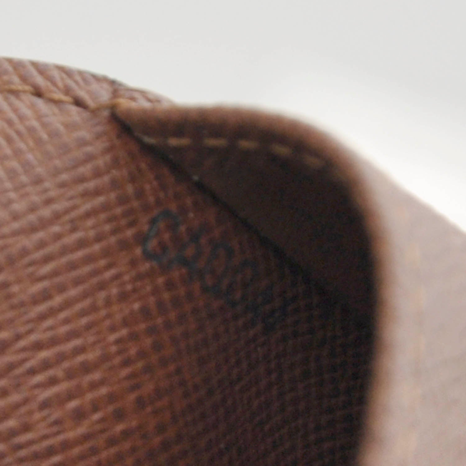 Louis Vuitton Monogram Small Ring Agenda Cover 5 of 5