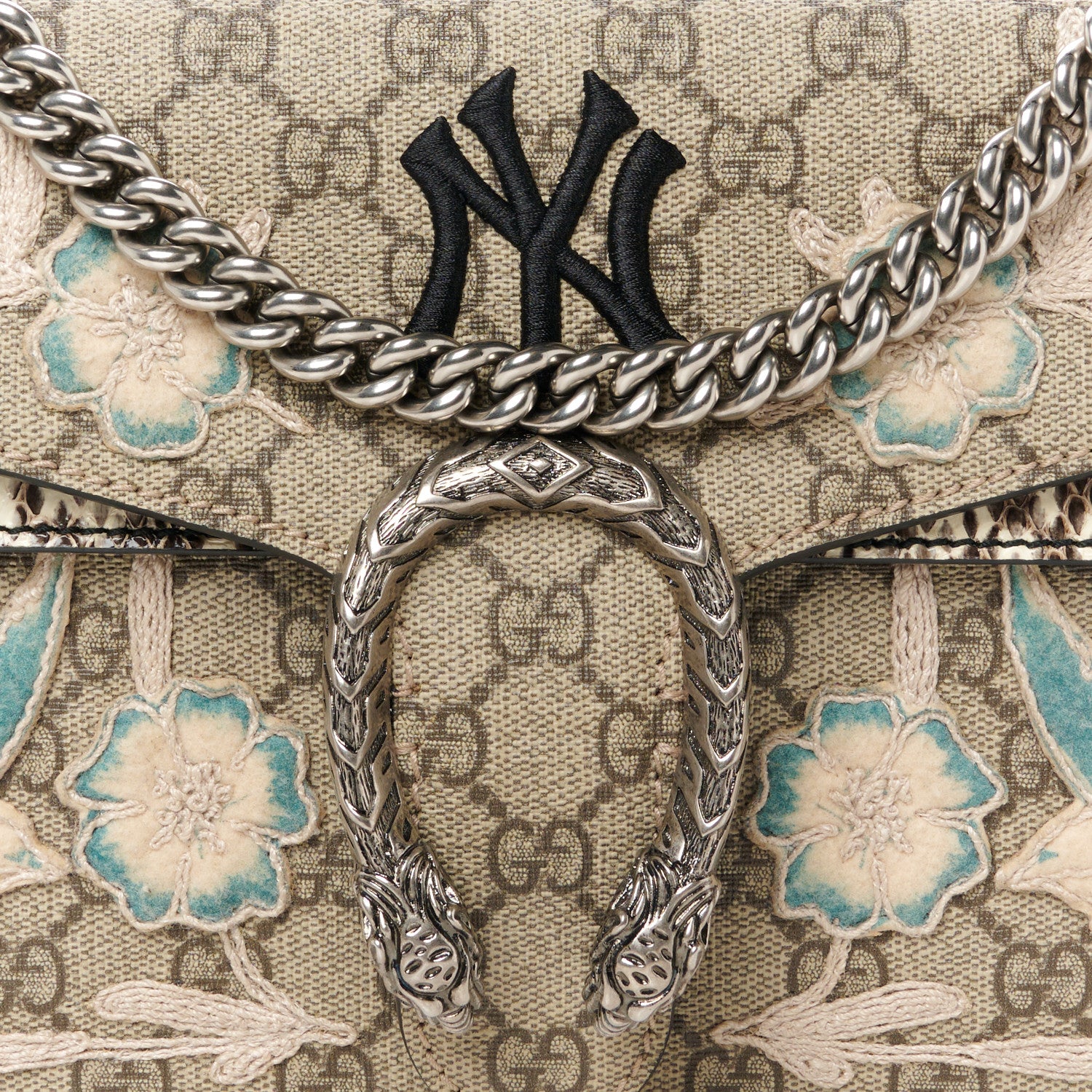 Gucci X MLB GG Supreme Monogram Snakeskin NY Yankees Patch Embroidered Small Dionysus Shoulder Bag 9 of 11