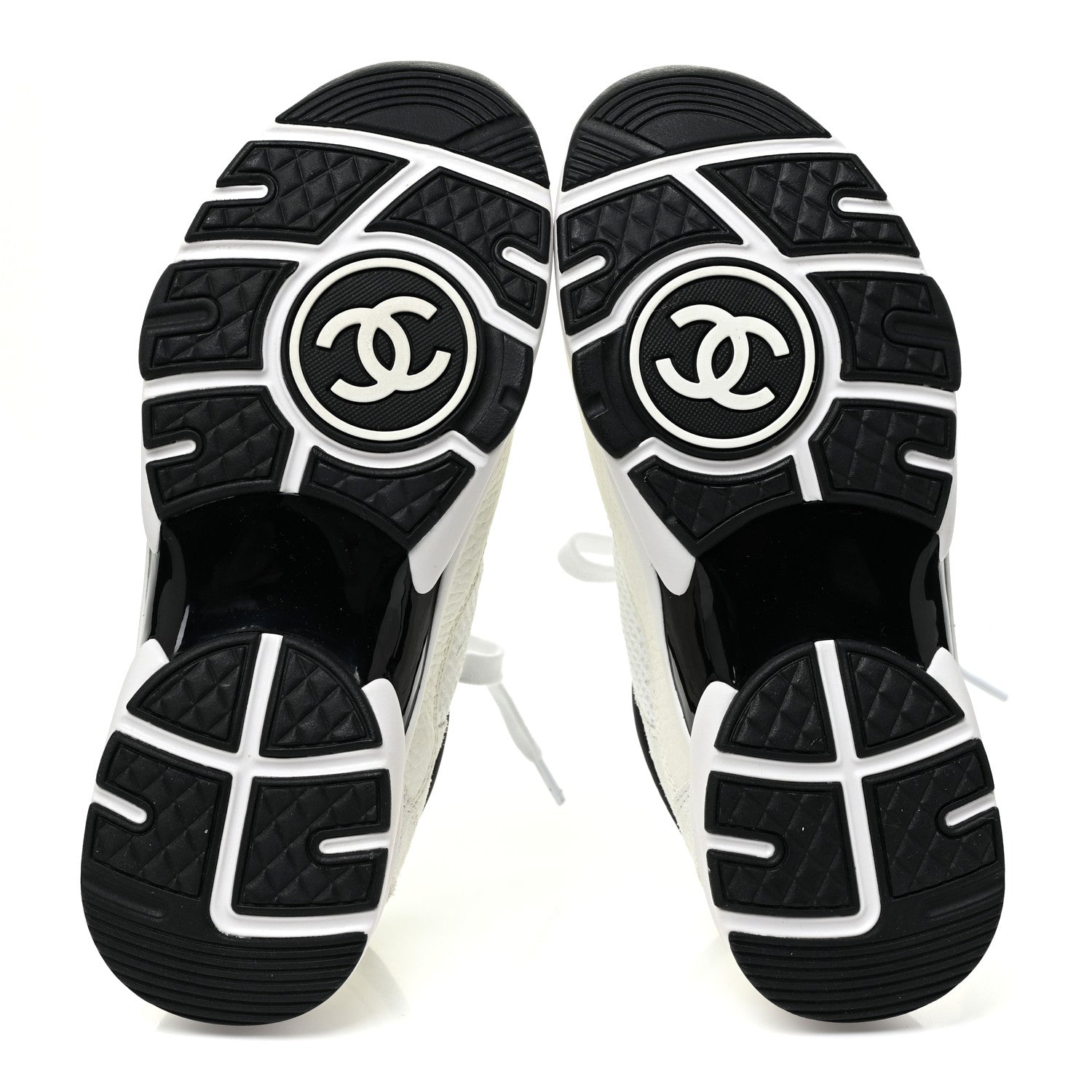 Chanel Mesh Suede Calfskin Grained Calfskin Womens CC Sneakers 35 White Black 6 of 10