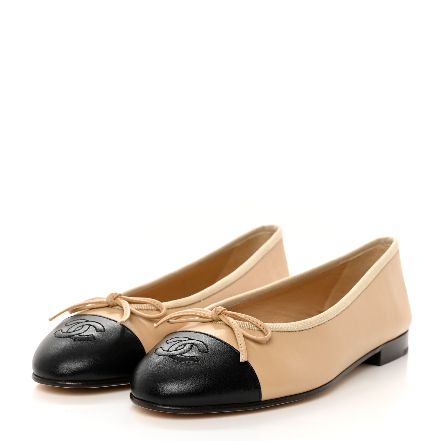 Lambskin Cap Toe CC Ballerina Flats 37 Beige Black