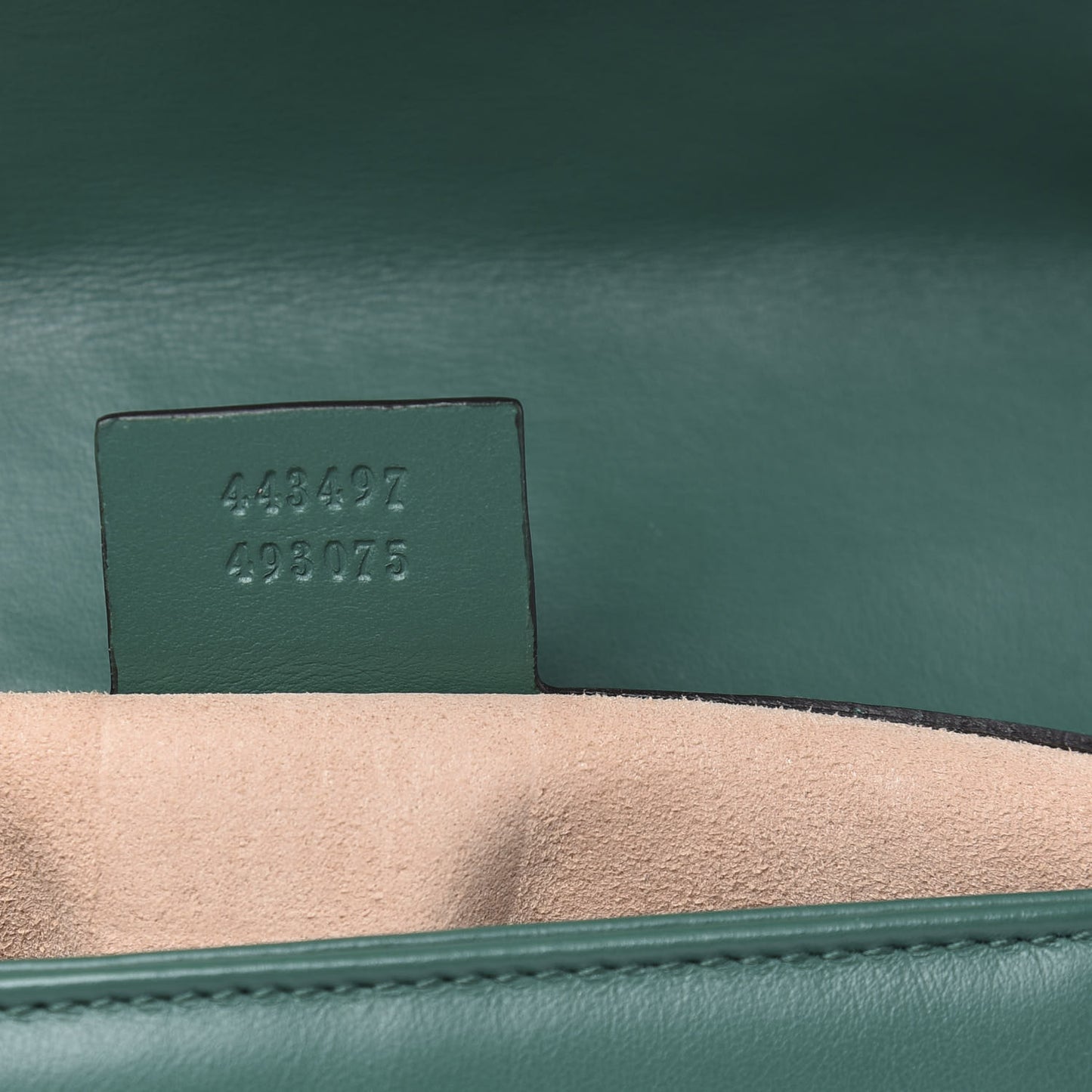 Calfskin Matelasse Small GG Marmont Shoulder Bag Emerald Green