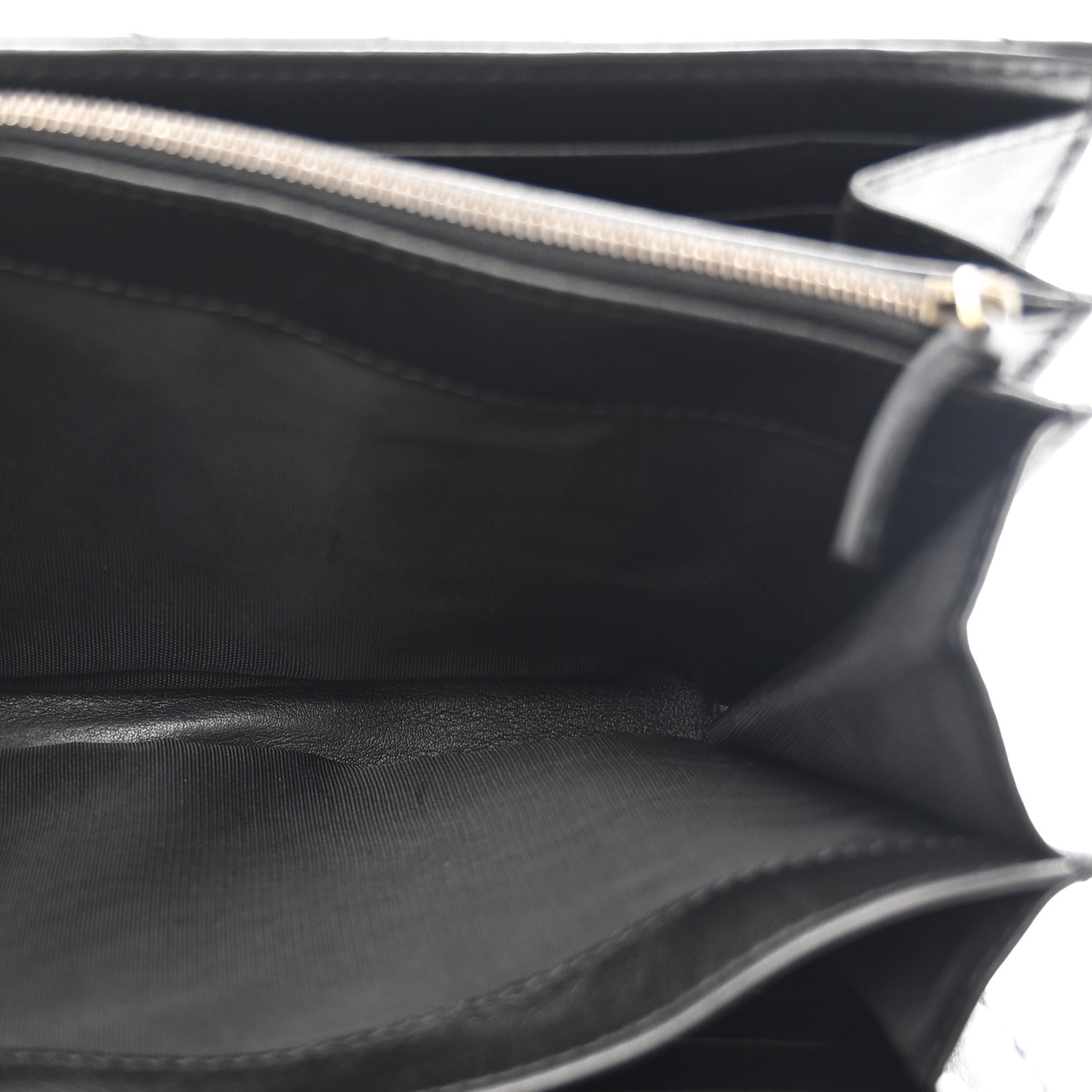 Calfskin Matelasse GG Marmont Chain Wallet Black