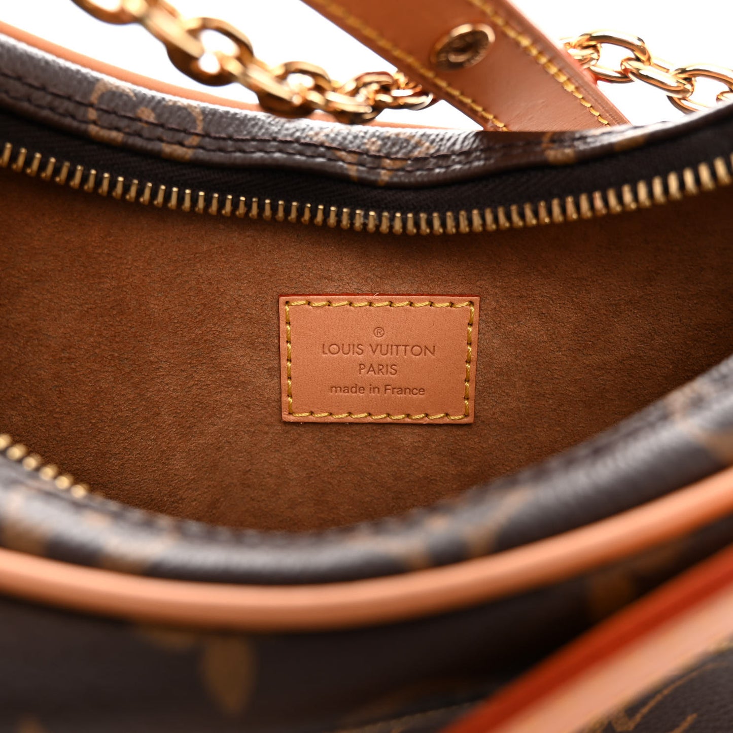Monogram Loop