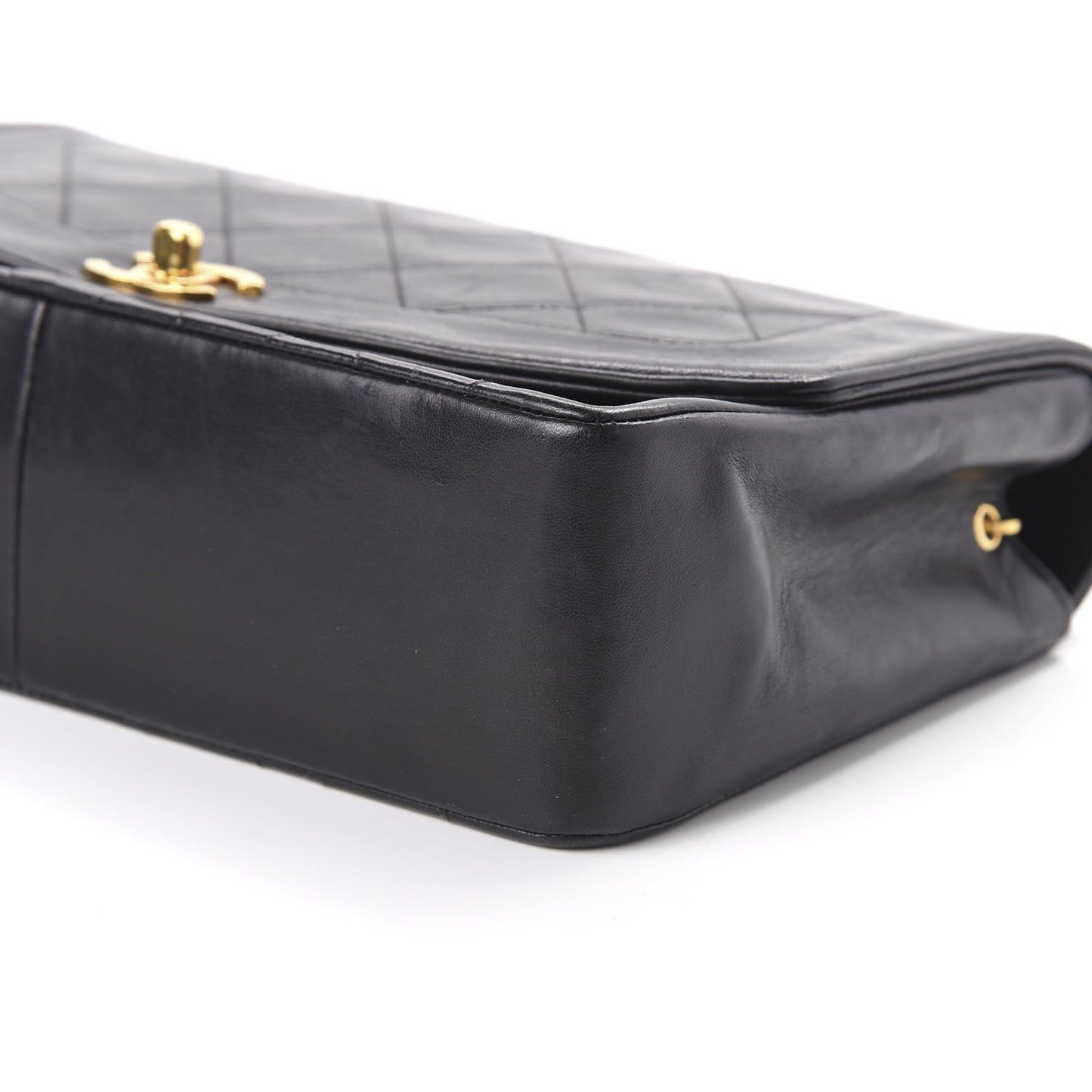 Lambskin Quilted Medium Single Flap Black