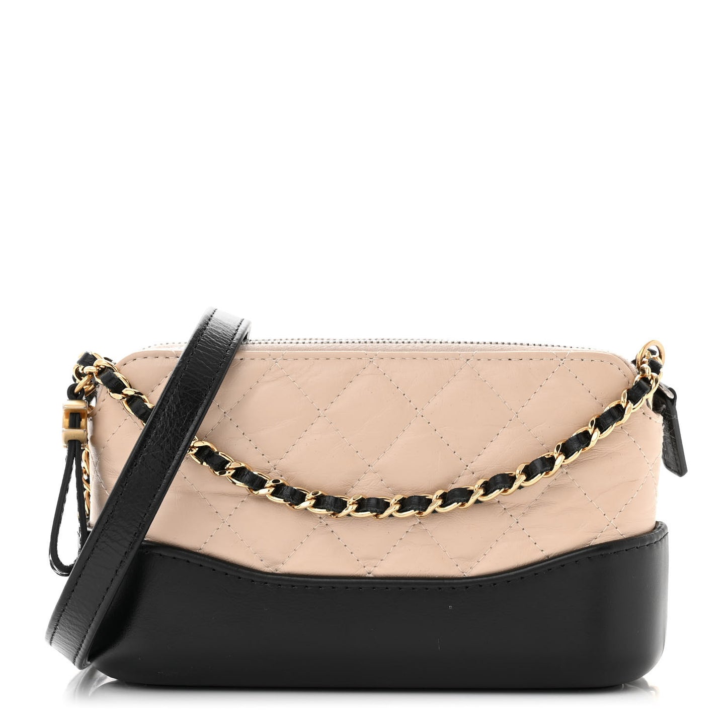 Aged Calfskin Quilted Small Gabrielle Clutch With Chain Beige Black