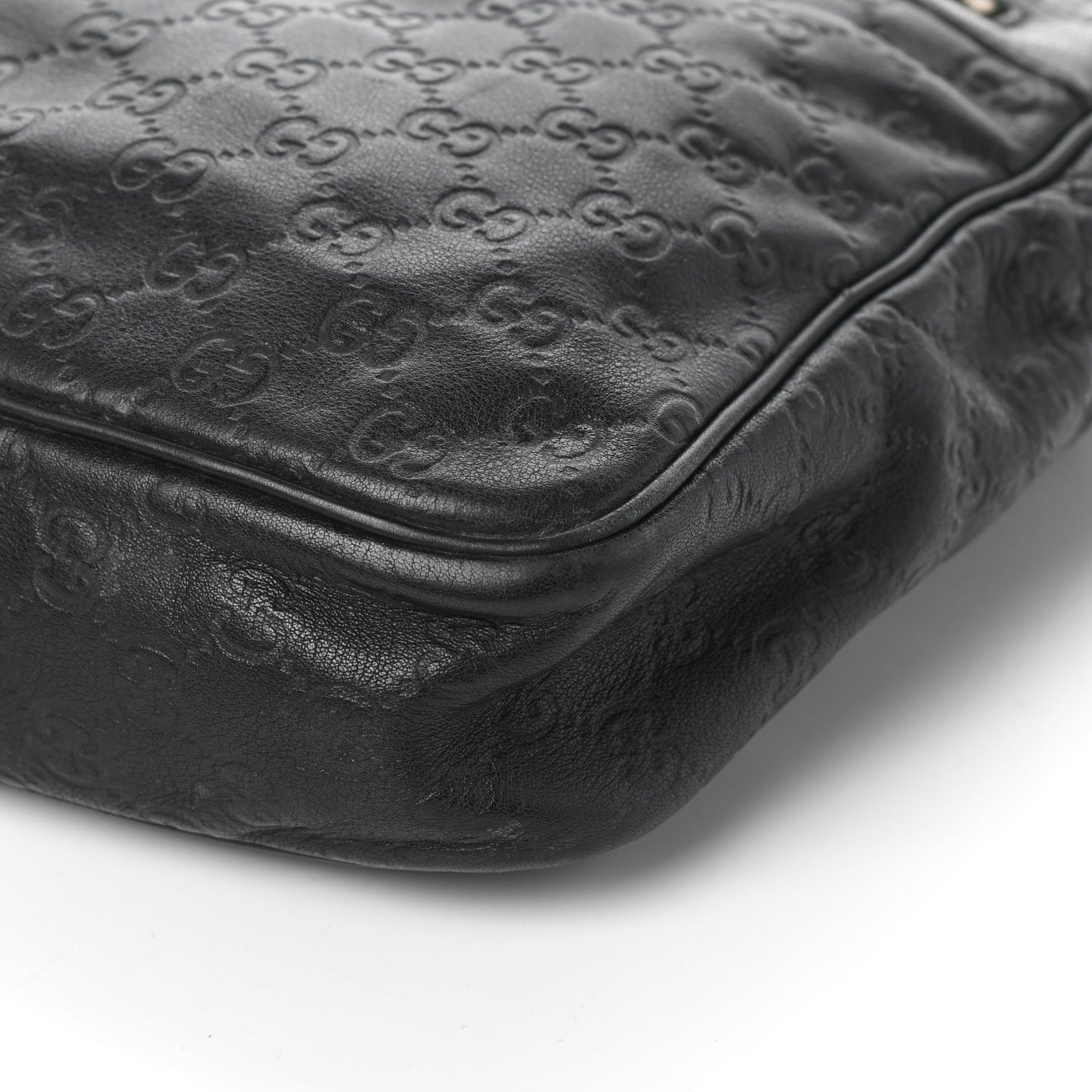 Guccissima Medium Messenger Black