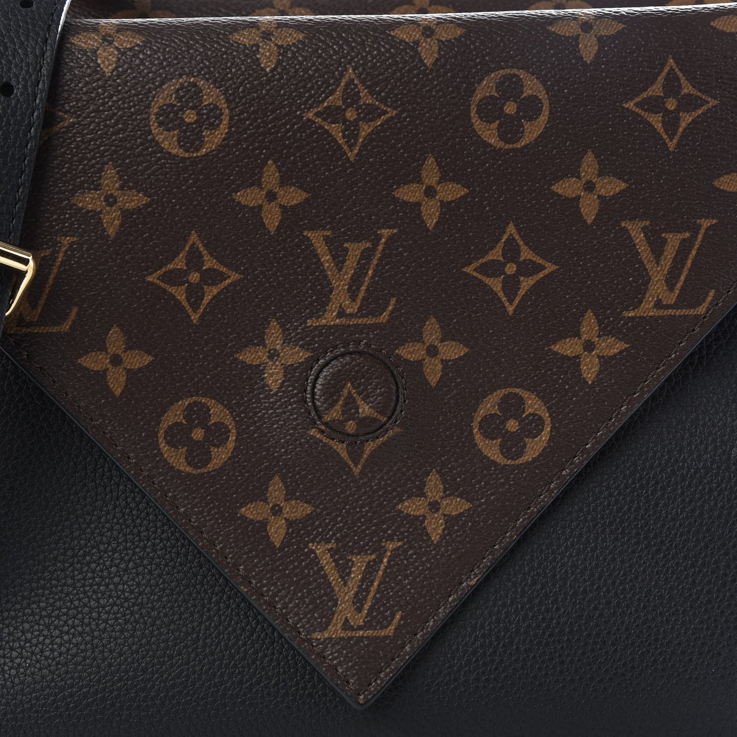 Monogram Double V Black