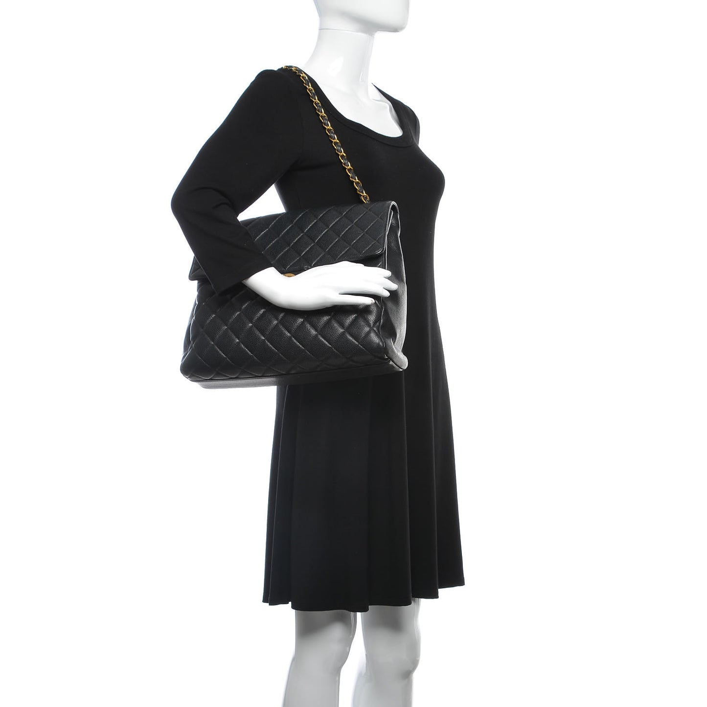 Caviar Quilted Jumbo Single Flap Black