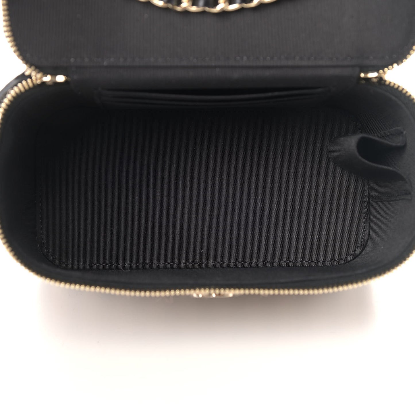 Raffia Jute Striped Small Vanity Case With Chain Black Beige