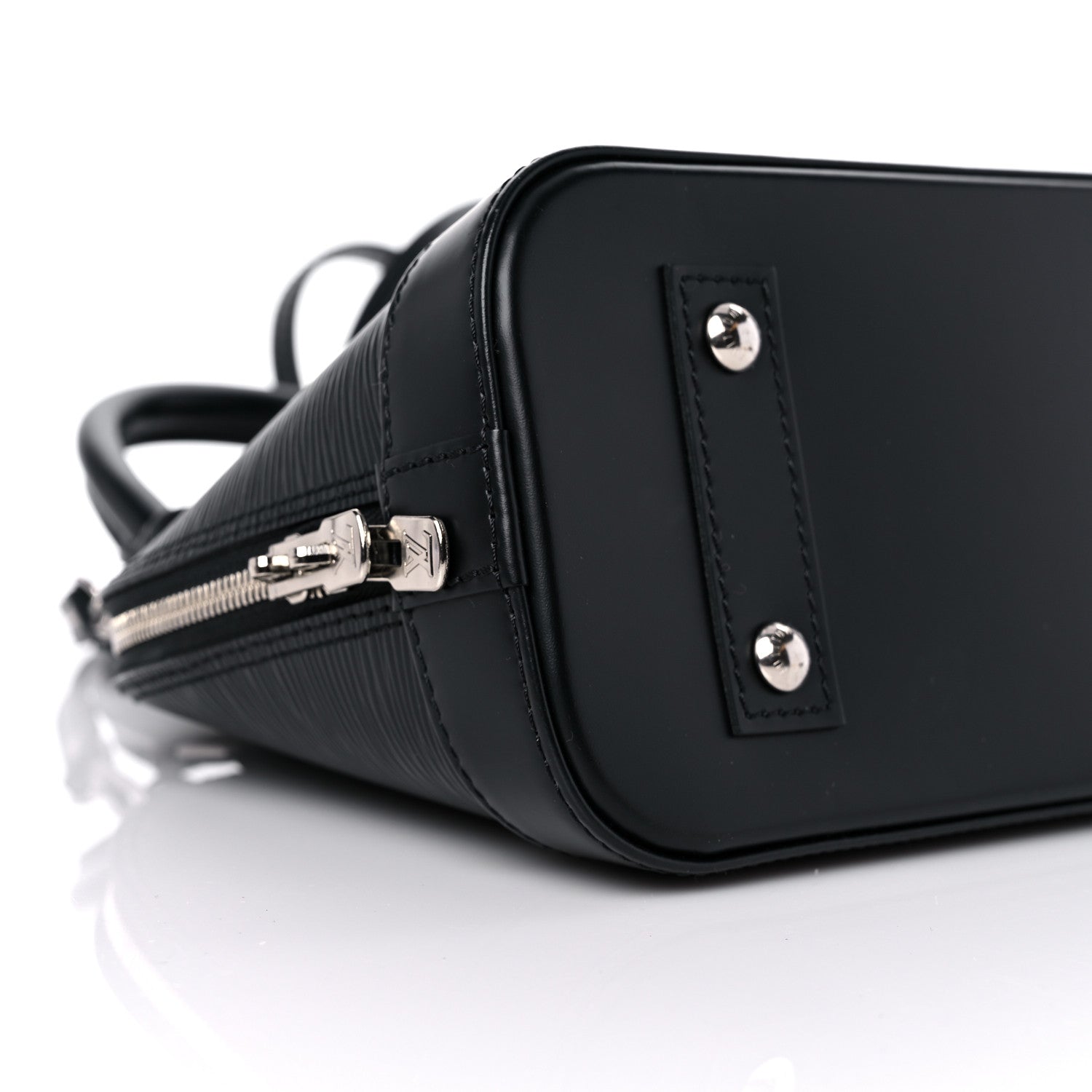 Louis Vuitton Epi Alma BB Black 7 of 8