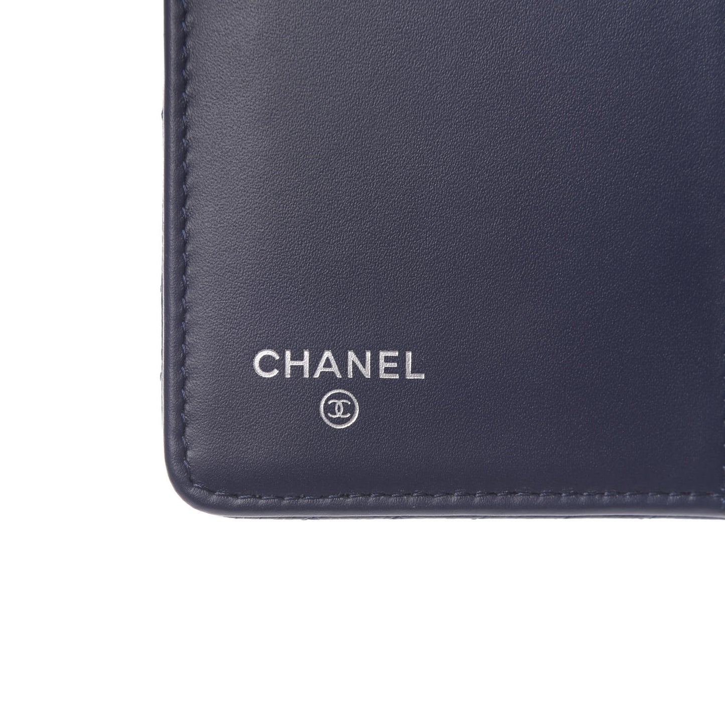 Caviar Chevron Quilted Yen Wallet Navy