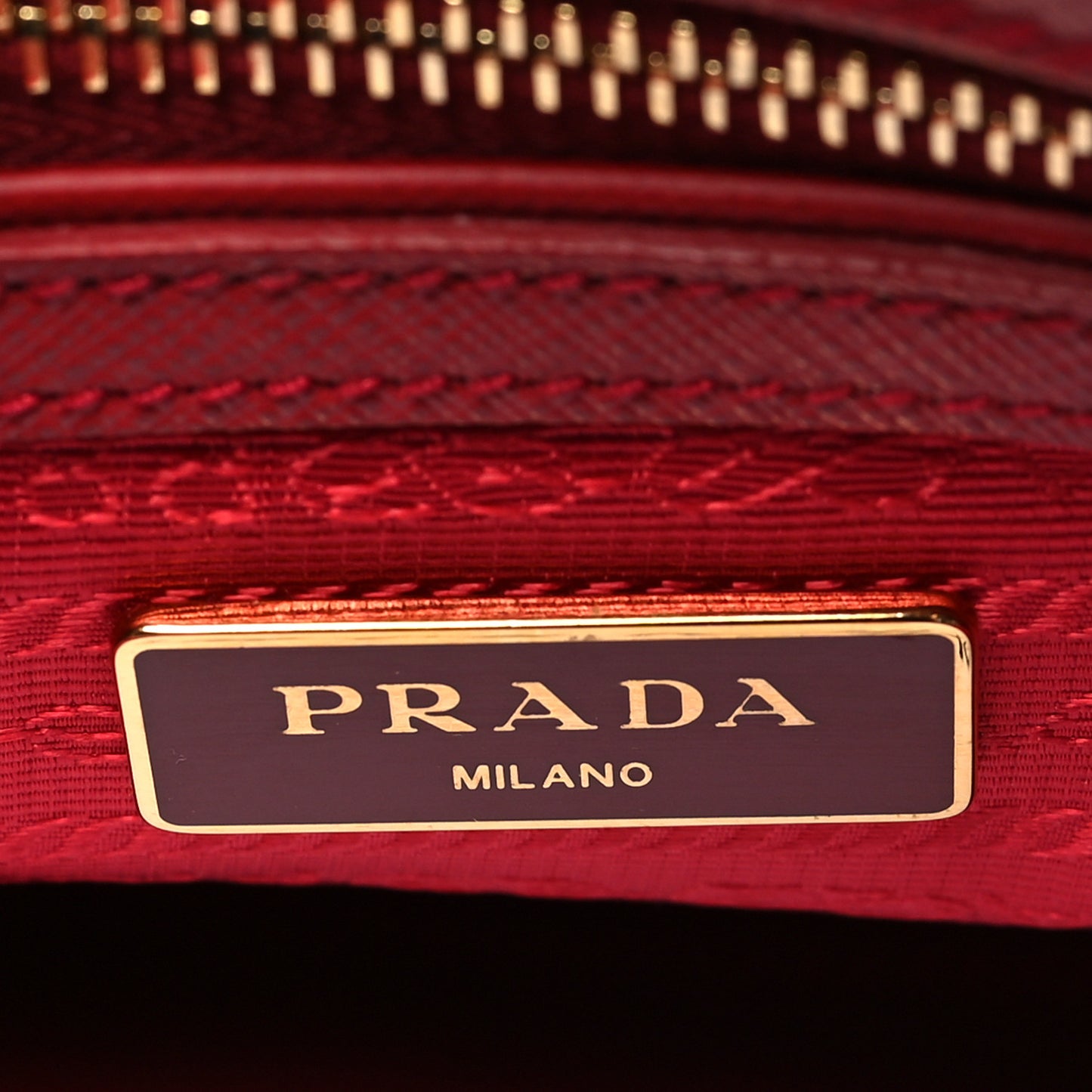Saffiano Small Galleria Double Zip Tote Fuoco
