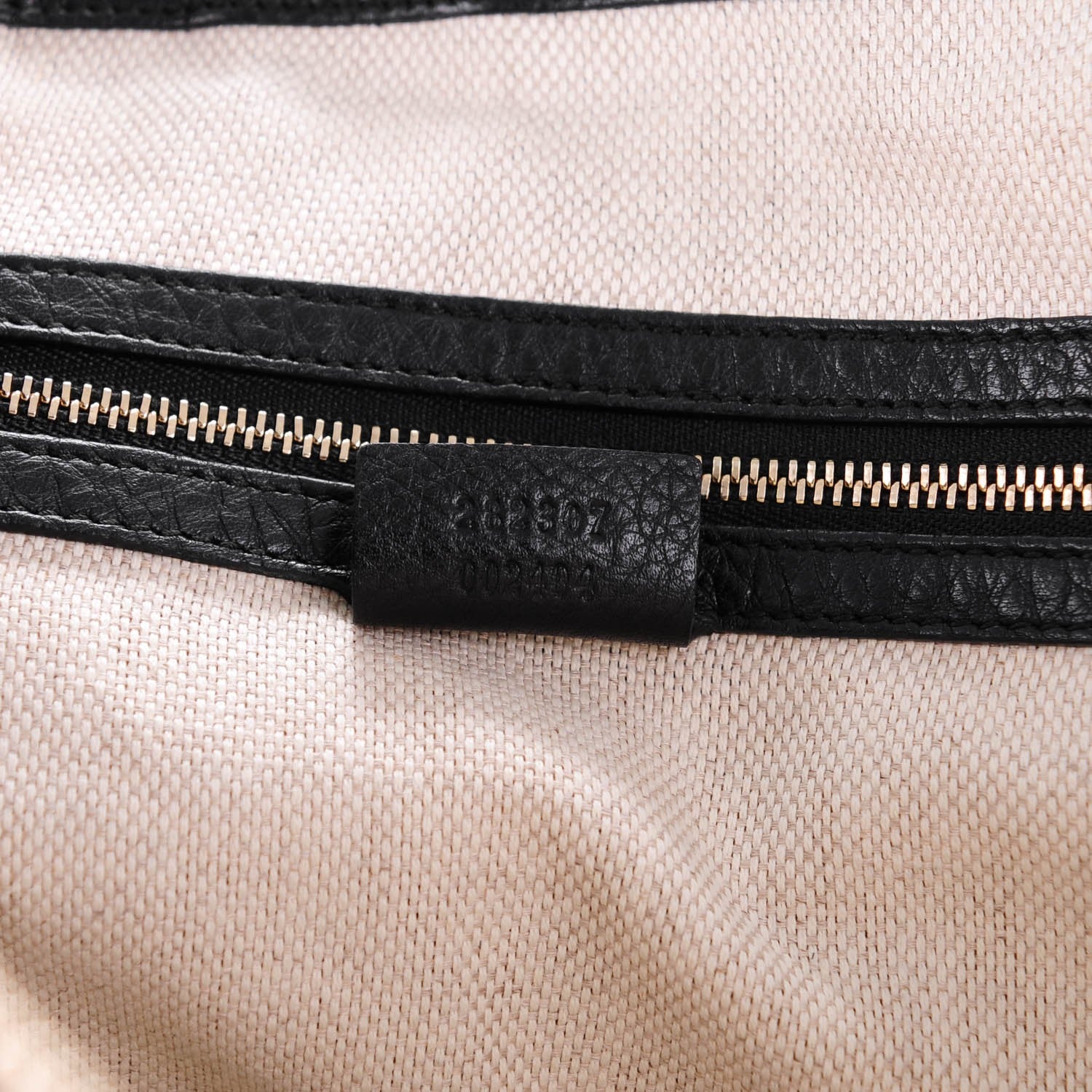 Gucci Pebbled Calfskin Small Soho Top Handle Bag Black 6 of 7