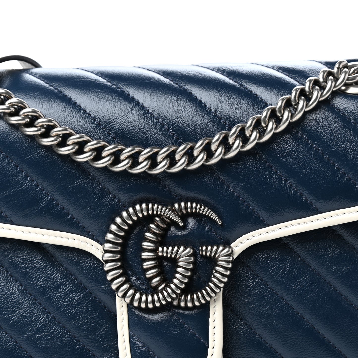 Vintage Effect Calfskin Matelasse Diagonal Small Torchon GG Marmont Shoulder Bag Blue Agata Mystic White