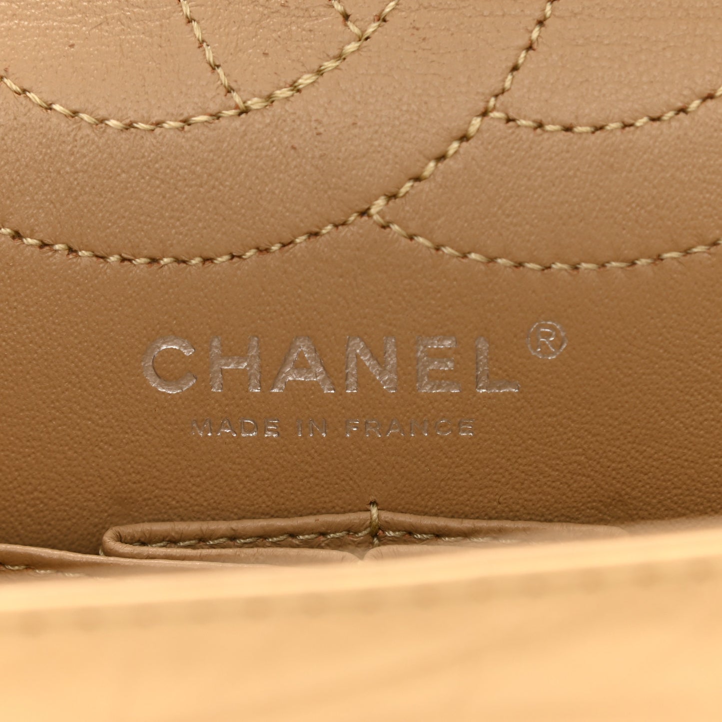 Metallic Aged Calfskin Quilted 2.55 Reissue 226 Flap Gold