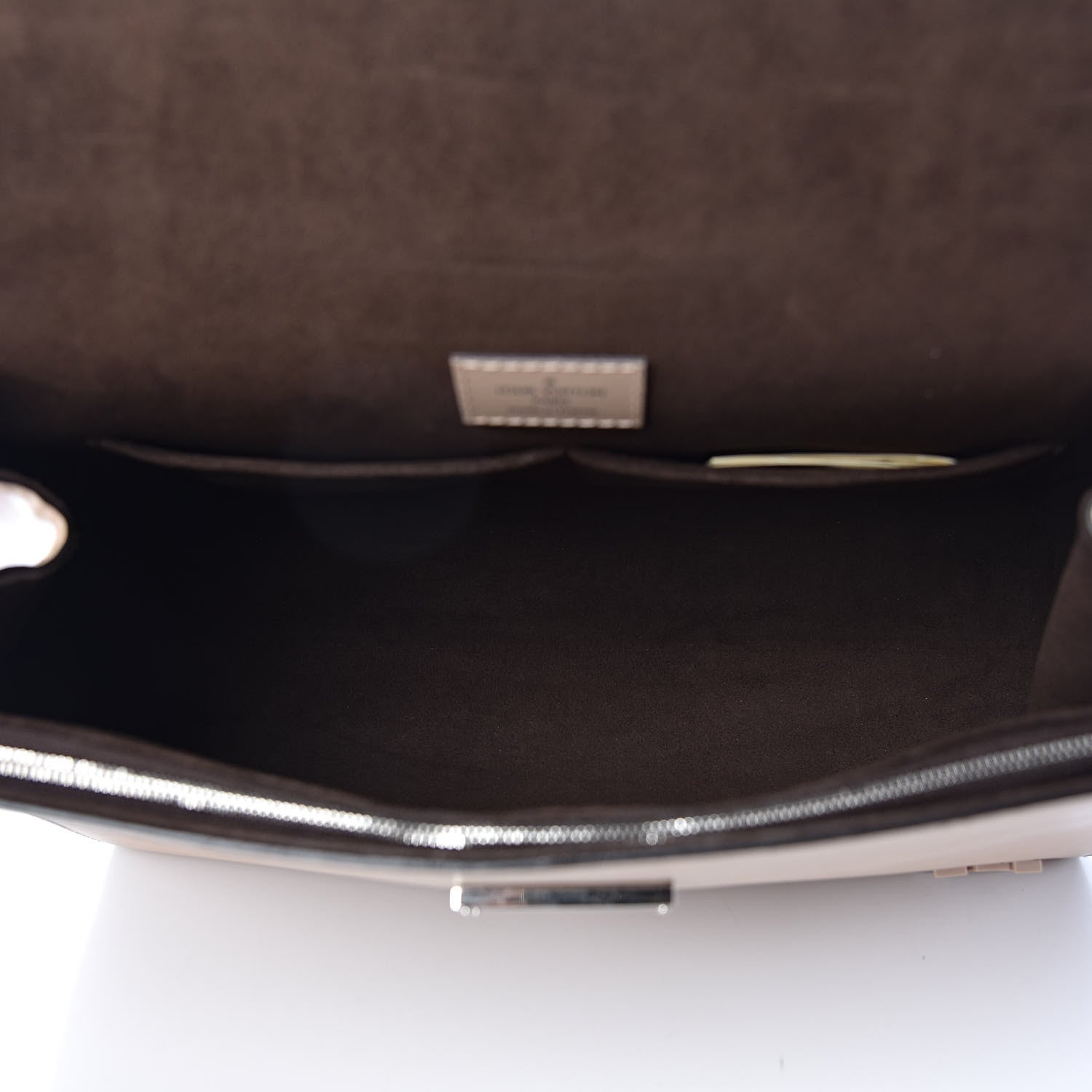 Louis Vuitton Epi Cluny MM Dune 5 of 12