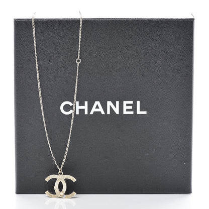 Chanel Crystal Pearl Leaf CC Necklace Gold 7 of 7
