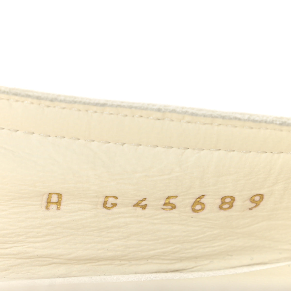 Chanel Satin Crystal Lambskin Grosgrain Bow CC Slingback Flats 35 White Black 9 of 10