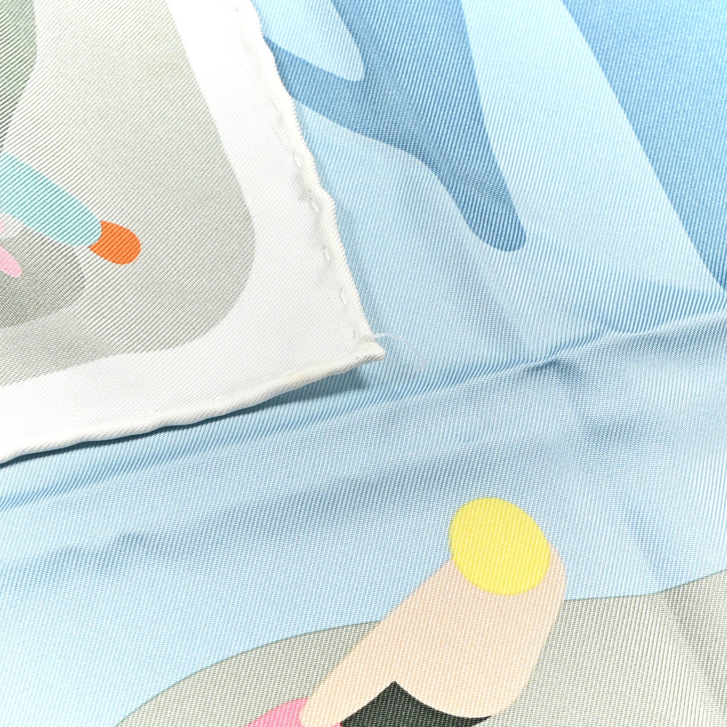 Silk Figures Libres Scarf 90 White Vert Amande Ciel
