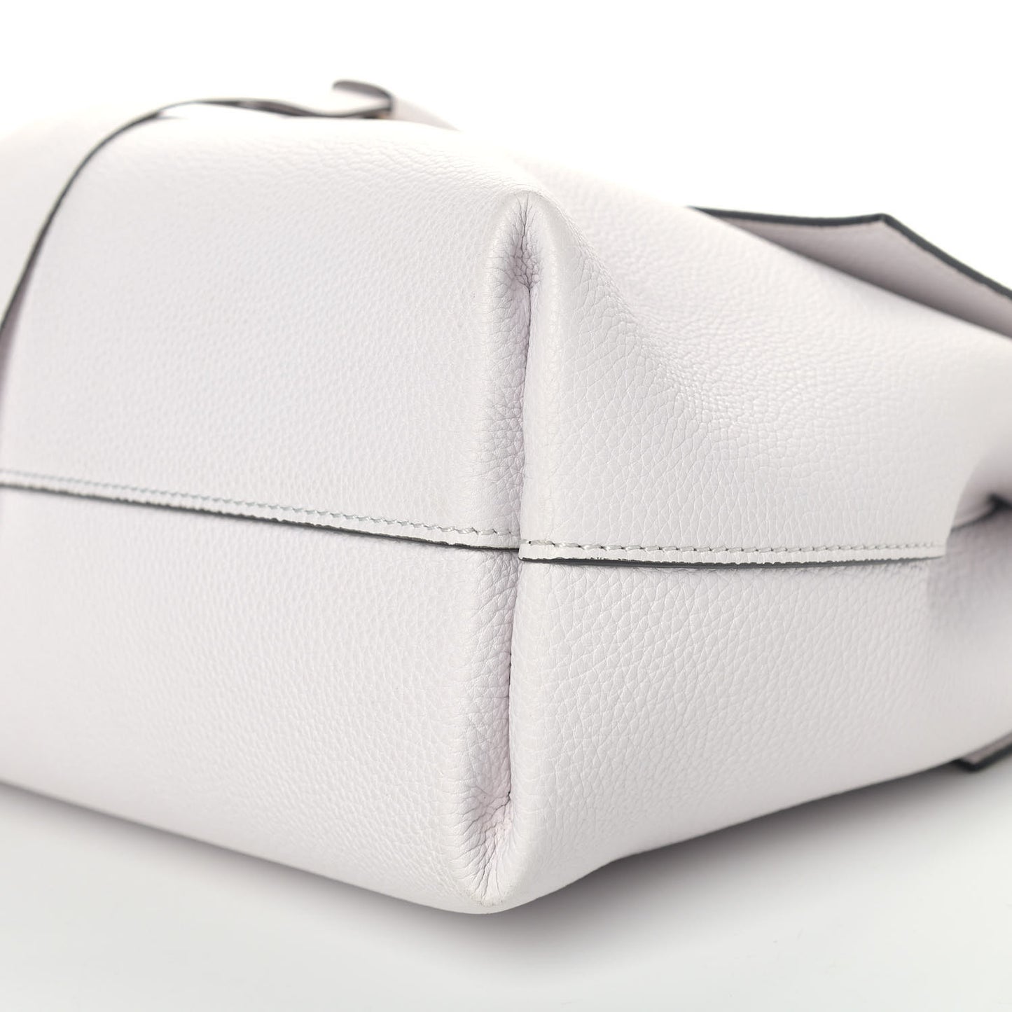 Pebbled Calfskin Large VRing Chain Shoulder Bag White