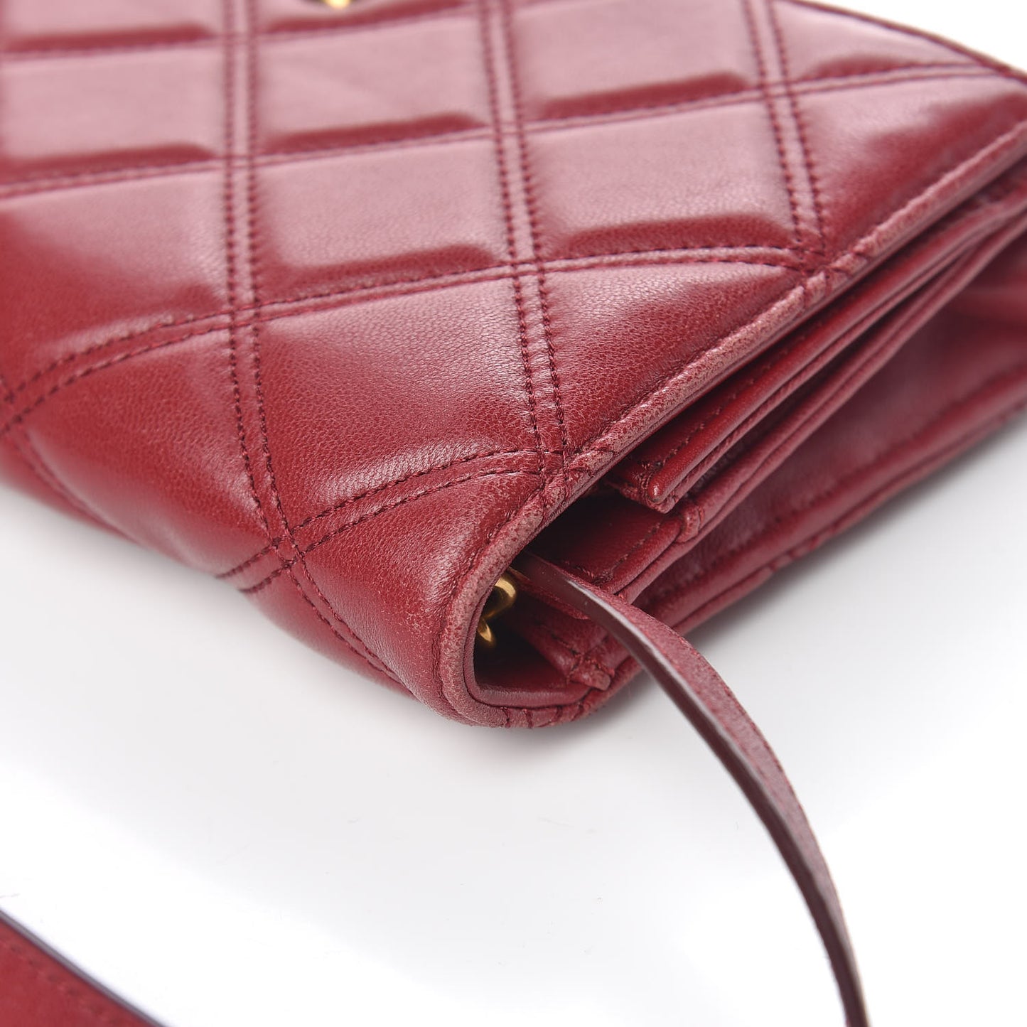 Lambskin Matelasse Double J Wallet On Chain Red