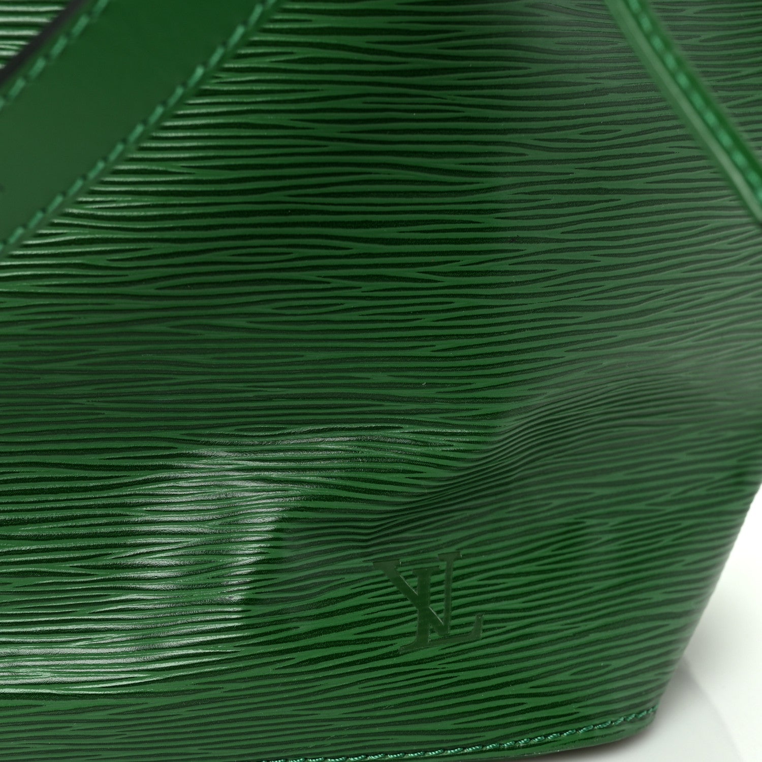 Louis Vuitton Epi Petit Noe Borneo 10 of 10