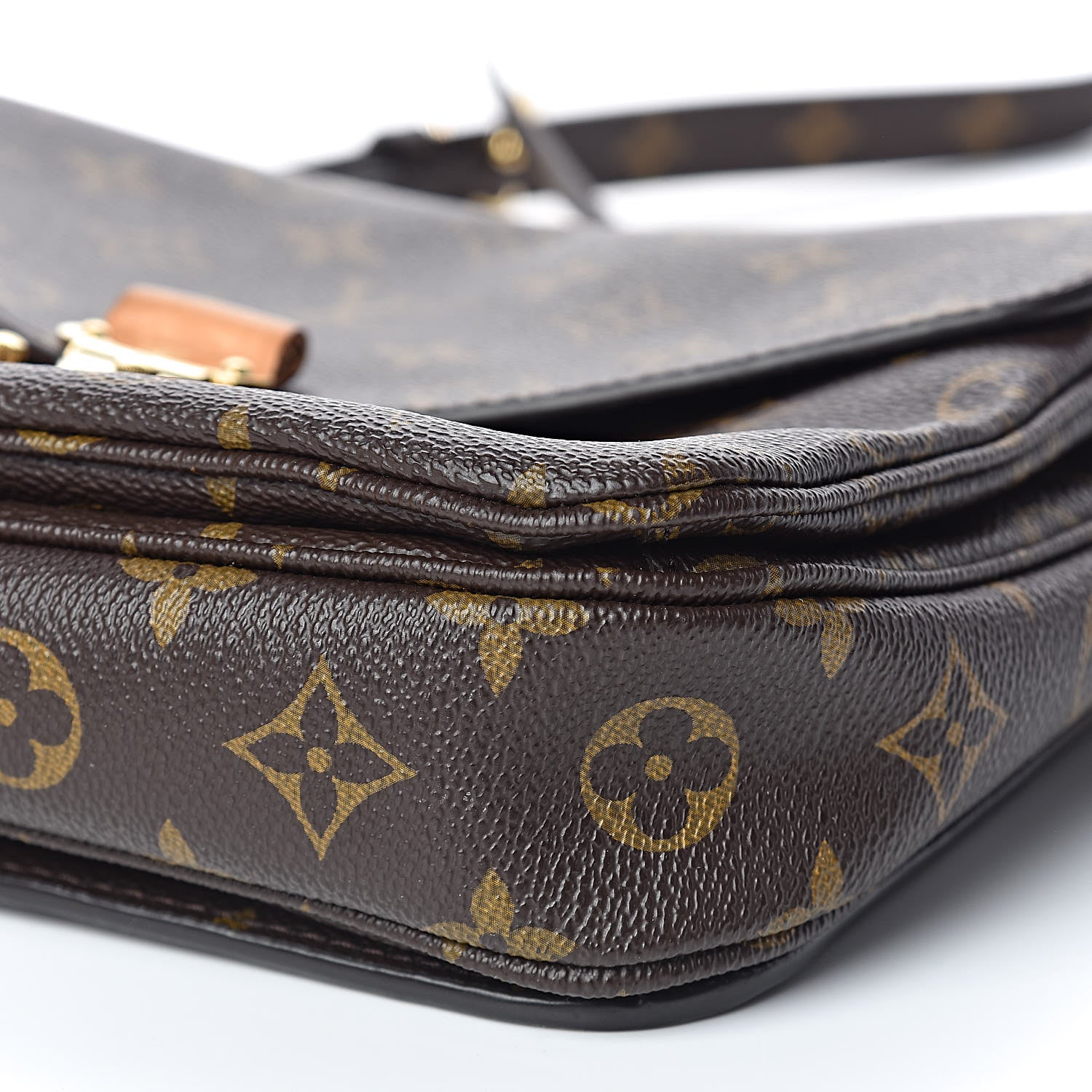 Louis Vuitton Monogram Pochette Metis 9 of 13