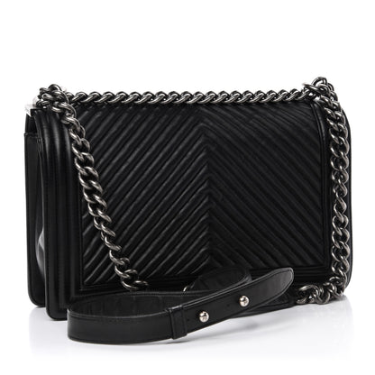 Chanel Calfskin Chevron Quilted New Medium Boy Flap Black 3 of 10