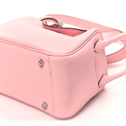 Hermes Taurillon Clemence Verso Mini Lindy 20 Rose Sakura Gris Perle 10 of 11