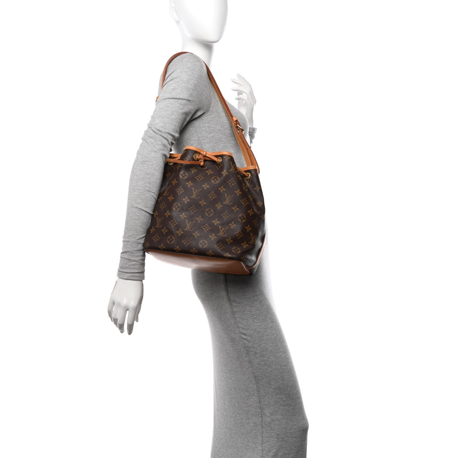 Louis Vuitton Monogram Petit Noe 2 of 13
