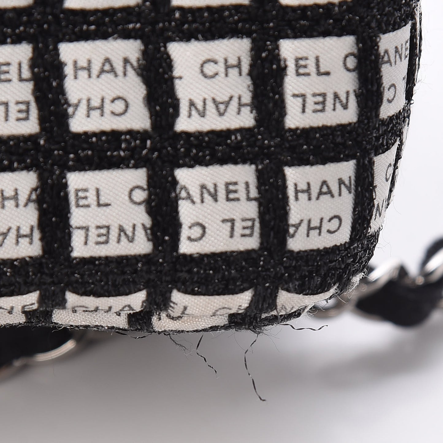 Ribbon Tweed Medium Double Flap Black White