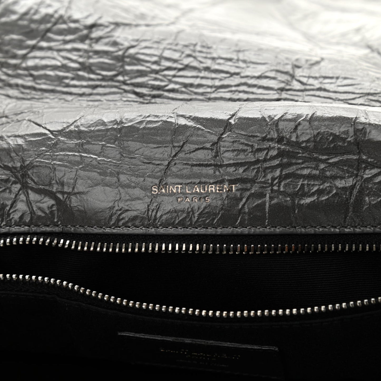 Crinkled Calfskin Matelasse Monogram Medium Niki Chain Pebble