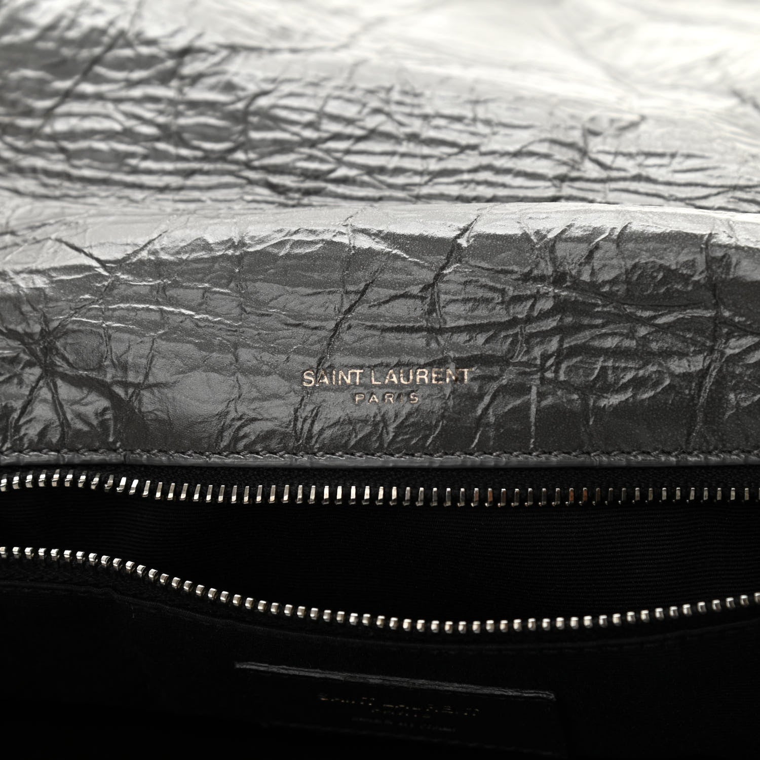 Saint Laurent Crinkled Calfskin Matelasse Monogram Medium Niki Chain Pebble 7 of 10