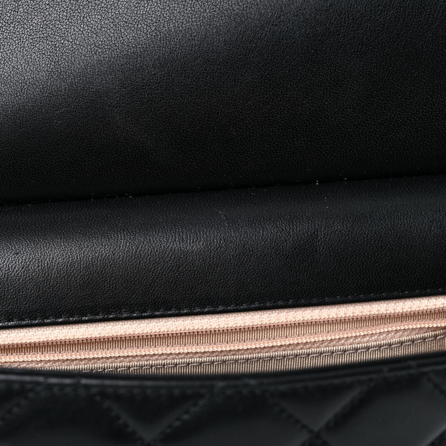 Goatskin Quilted Pearl Chain Flap Bag Black