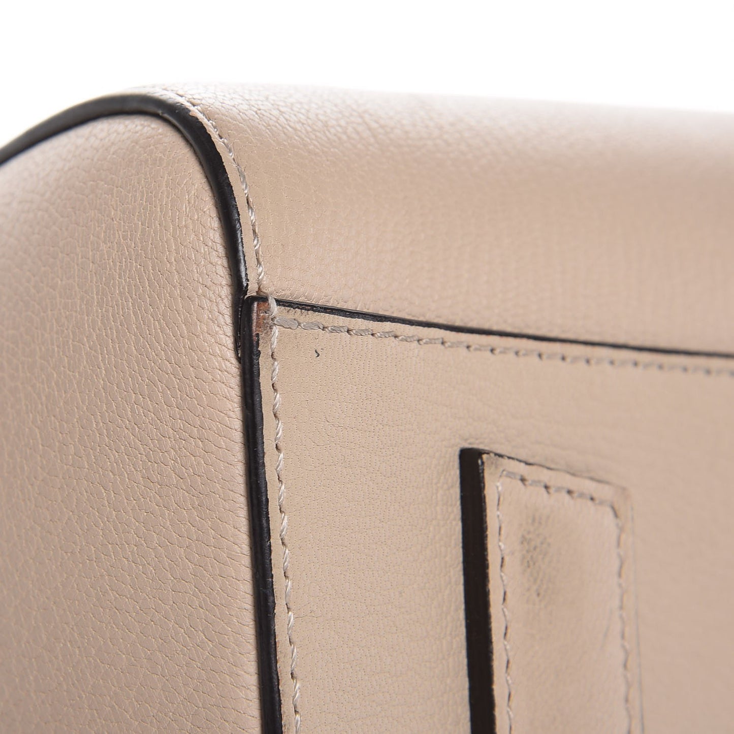 Sugar Goatskin Medium Antigona Mastic