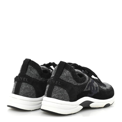 Chanel Knit Fabric Suede Calfskin Womens CC Sneakers 38 Grey Black 5 of 9