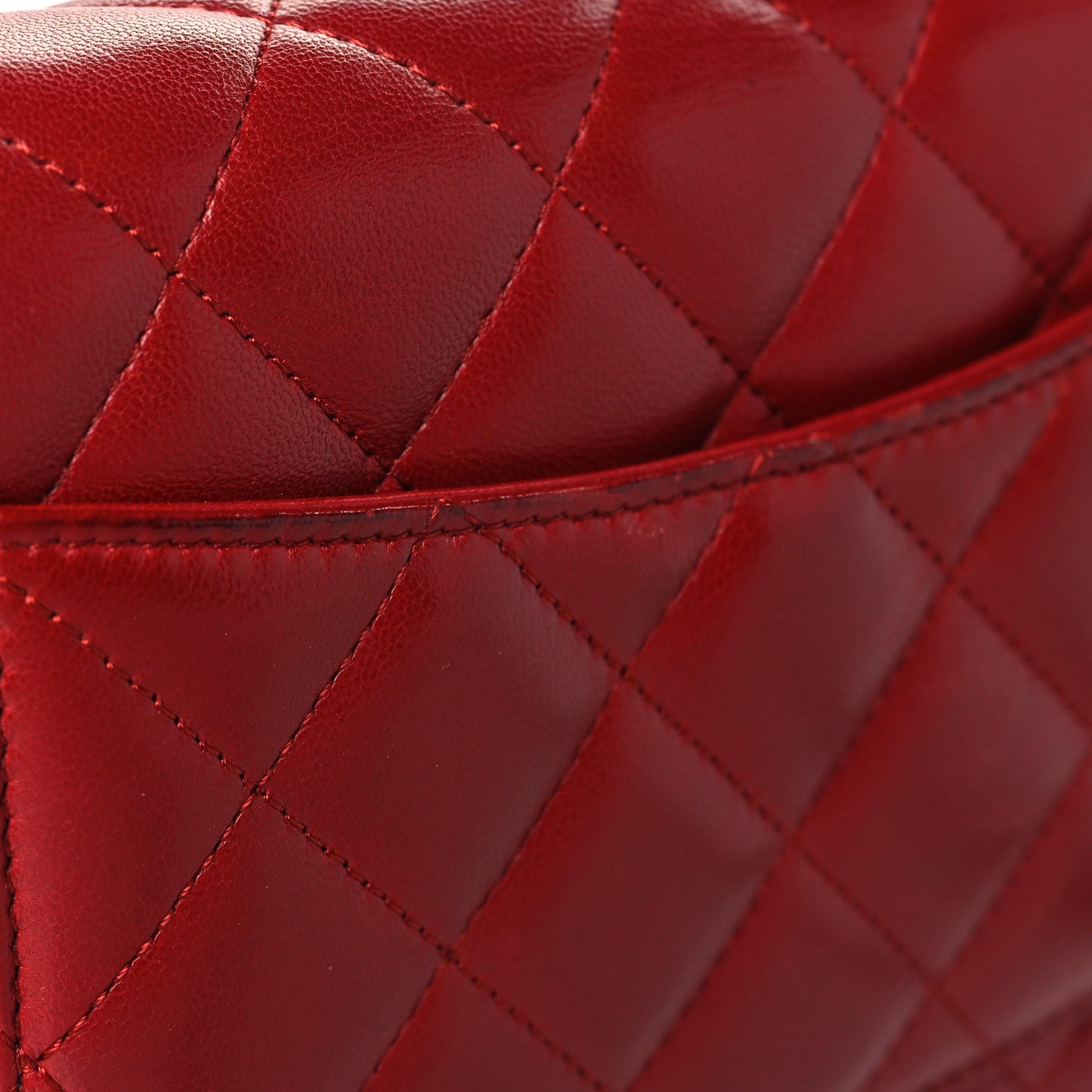 Lambskin Quilted Wallet On Chain WOC Red