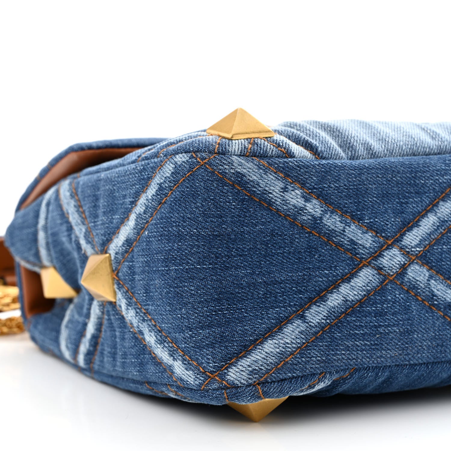 Valentino Garavani Denim Large Roman Stud Shoulder Bag Light Denim Selleria 8 of 9