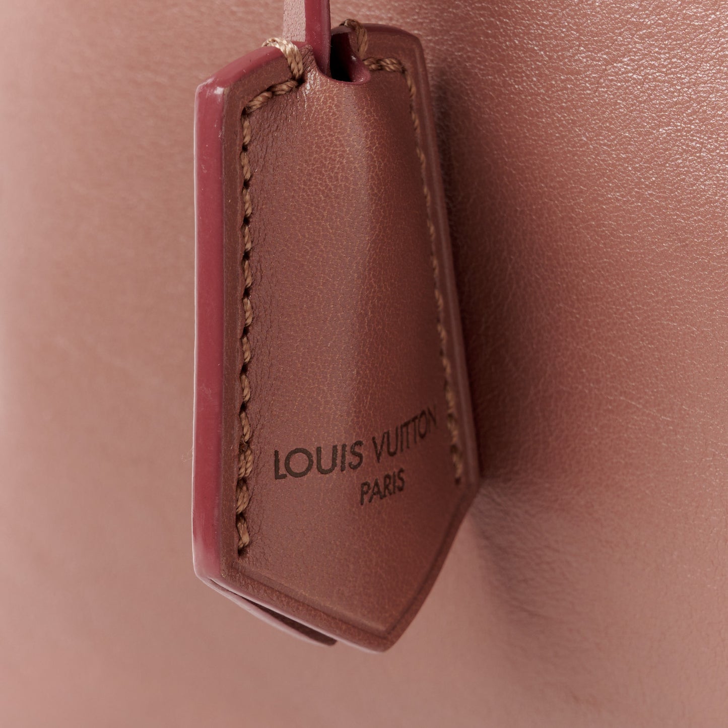 Cuir Boudoir Lockit Chain Rose