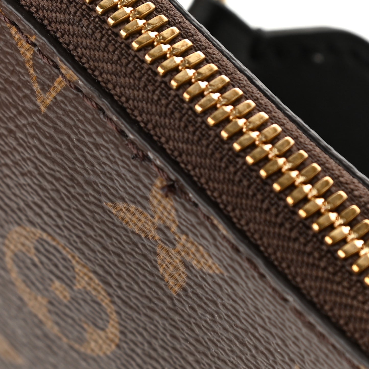 Monogram Odeon MM Black