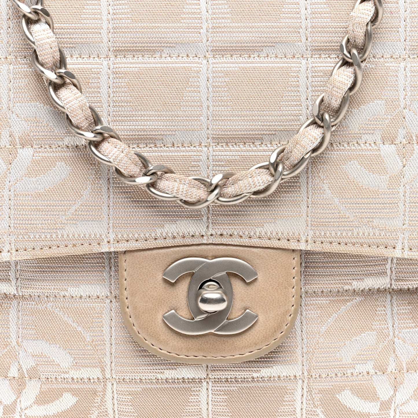 Nylon Medium Travel Flap Light Beige