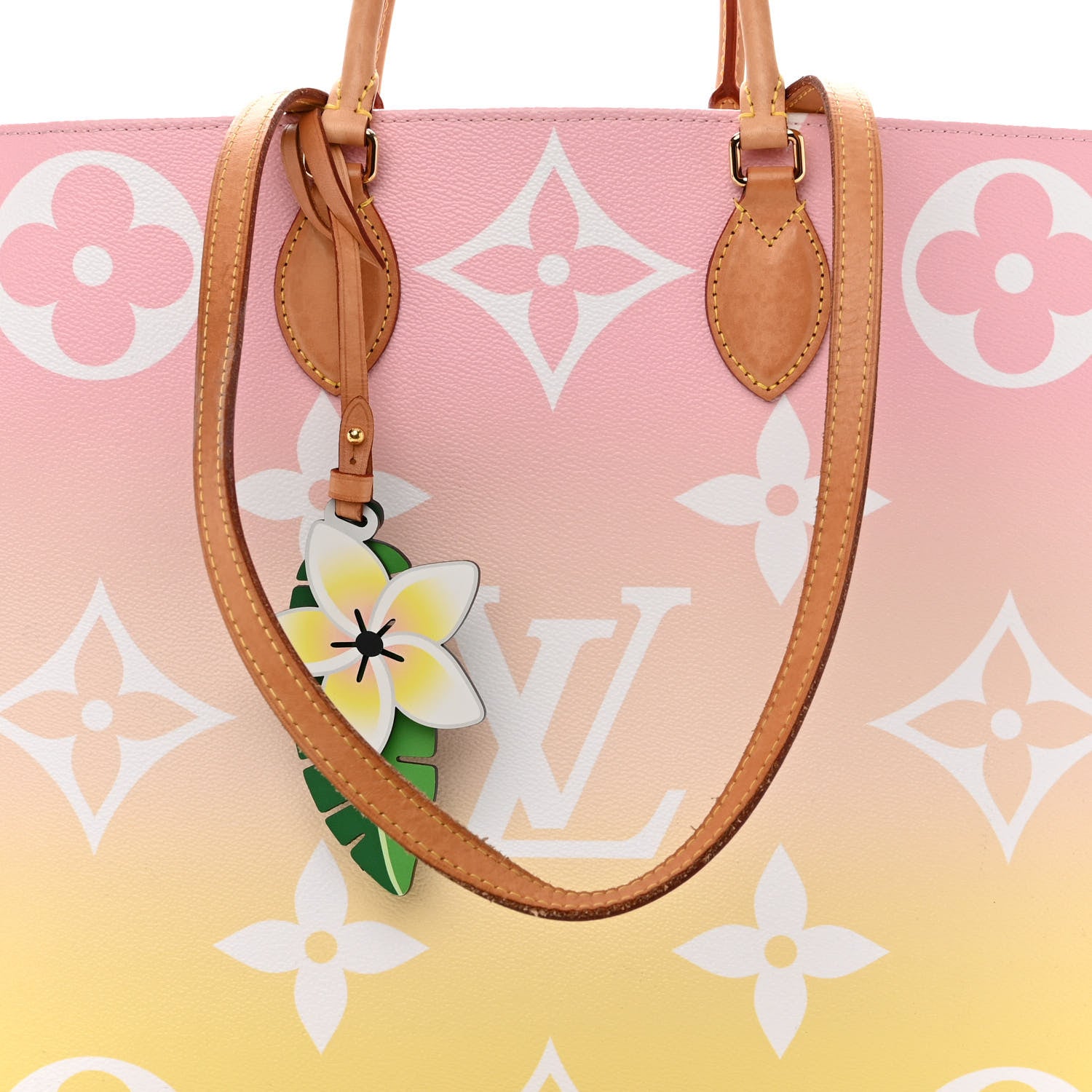 Louis Vuitton Monogram Giant By The Pool OnTheGo GM Light Pink 7 of 9