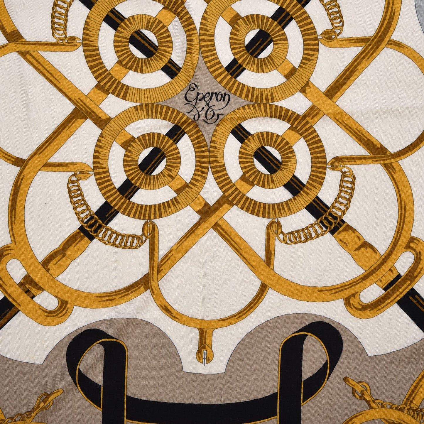 Cashmere Silk Eperon D'Or Shawl 140