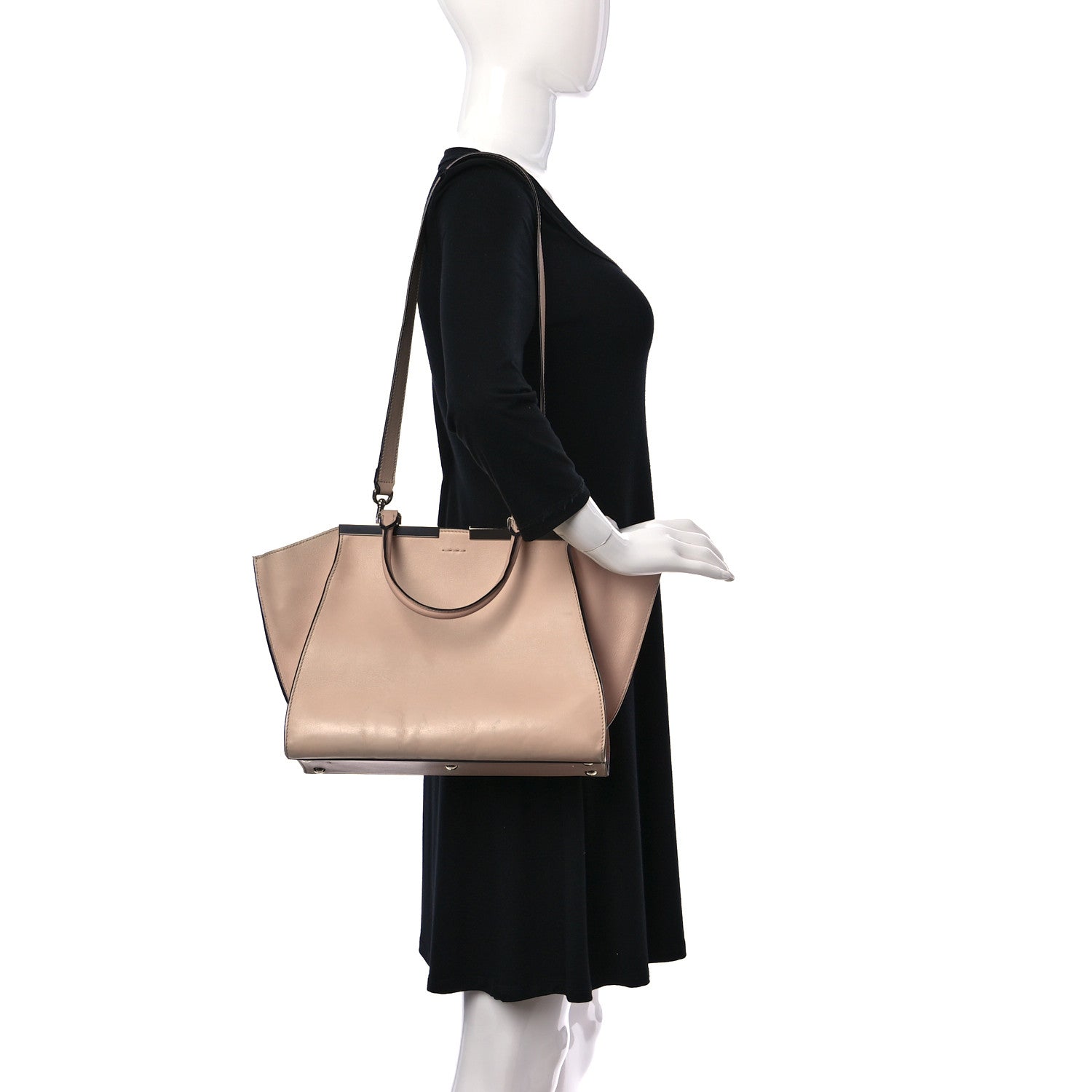 Fendi Vitello Dolce Shiny Nappa Petite 3Jours Tote Beige Chantilly 2 of 25