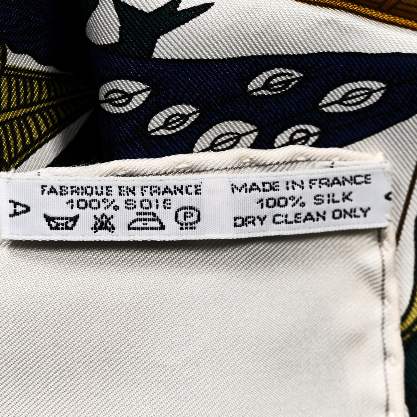 Silk Torana Scarf 90 White Multicolor