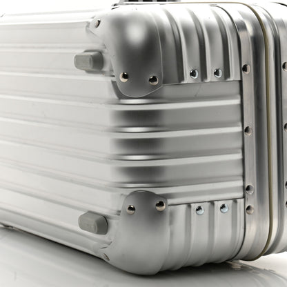 Rimowa Aluminum Topas Vanity Case Silver 10 of 20
